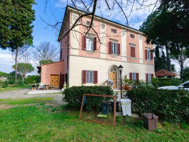 Villa Schiera in vendita a Santa Lucia, Pontedera