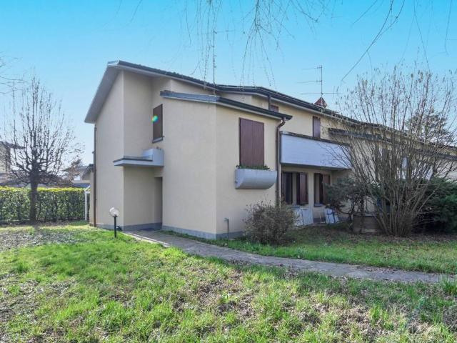 Villa Schiera in vendita a Azzonica, Sorisole