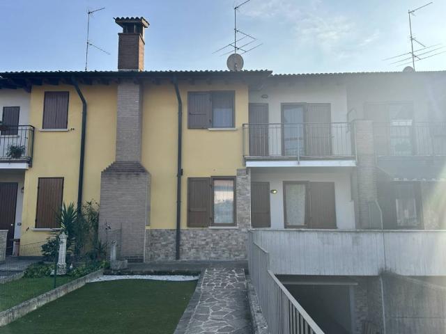 Villa Schiera in vendita a Pontevico, Lombardia
