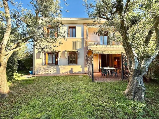 Villa Schiera in vendita a Ponti Sul Mincio, Lombardia