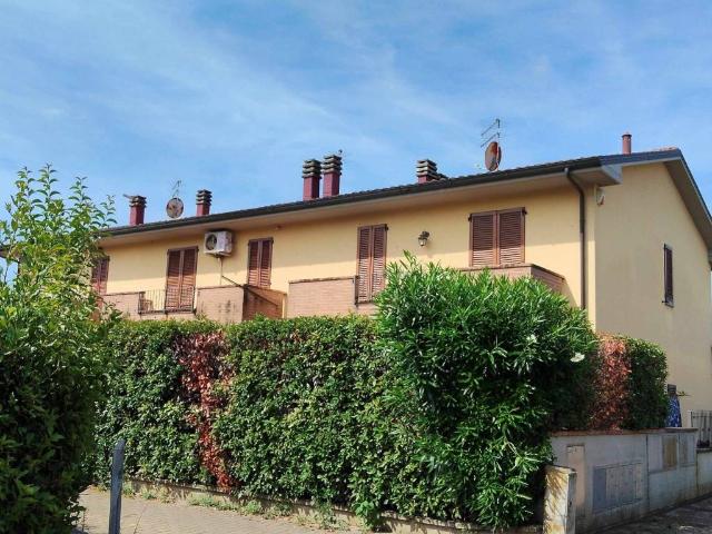 Villa Schiera in vendita a Rughi, Porcari