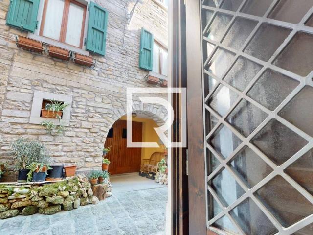 Villa Schiera in vendita a Unione di Comuni della Romagna Forlivese, Portico e San Benedetto