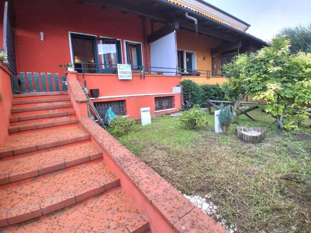 Villa Schiera in vendita a Contarina, Porto Viro