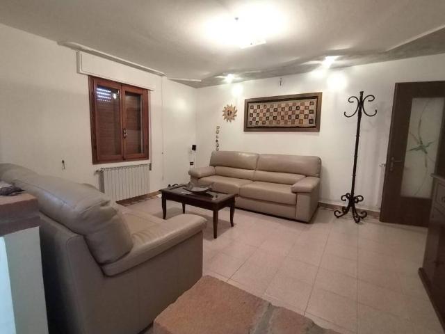 Villa Schiera in vendita a Contarina, Porto Viro