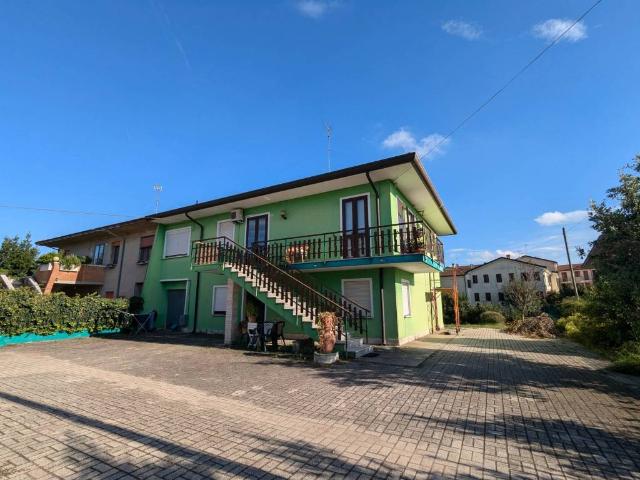 Villa Schiera in vendita a Porto Viro, Veneto