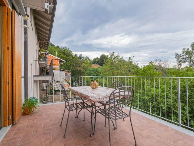 Villa Schiera in vendita a Piemonte, Biella