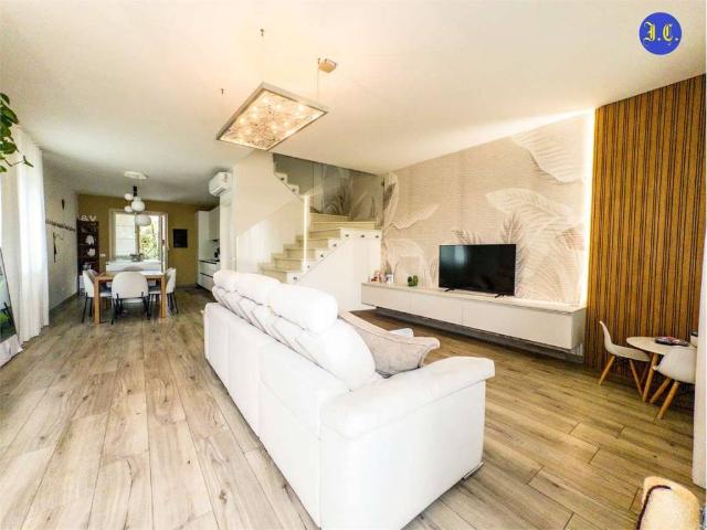 Villa Schiera in vendita a Povegliano Veronese, Veneto