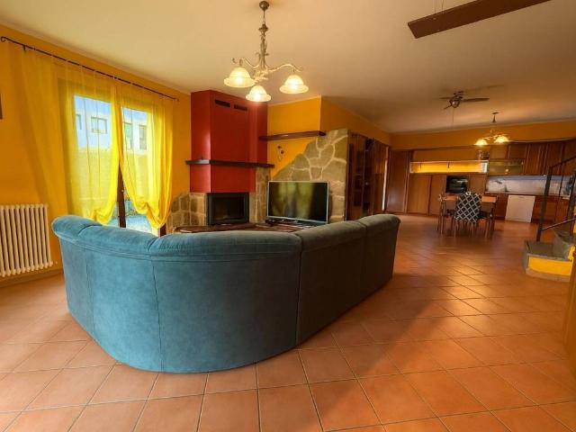 Villa Schiera in vendita a Bassa Reggiana, Re