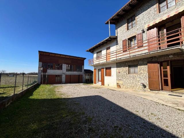 Villa Schiera in vendita a Povoletto, Friuli-Venezia Giulia