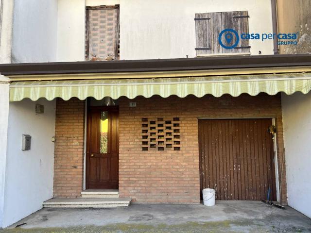 Villa Schiera in vendita a Pozzonovo, Veneto