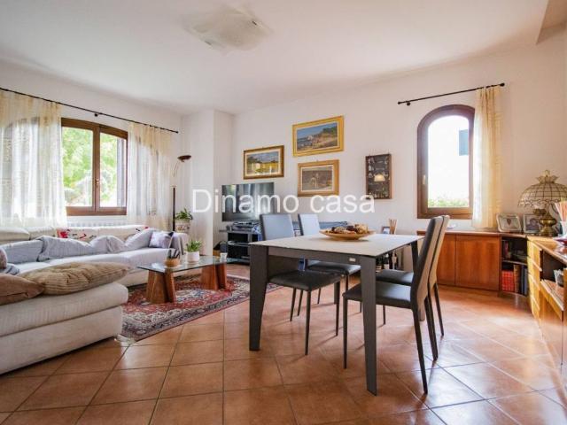 Villa Schiera in vendita a Prato, Toscana