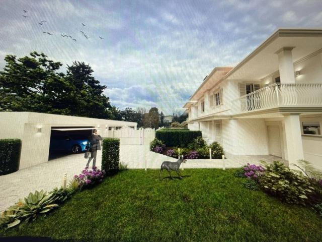 Villa Indipendente in vendita a Prato, Toscana