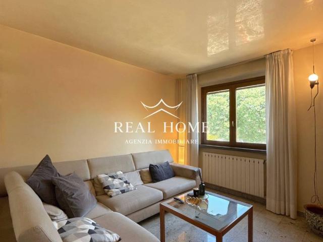 Villa Schiera in vendita a Prato, Toscana