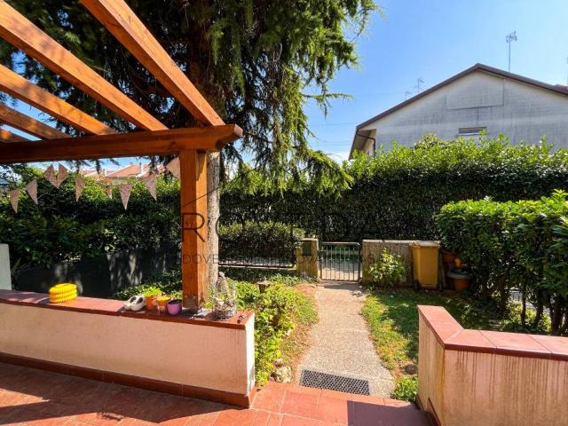 Villa Schiera in vendita a Preganziol, Veneto