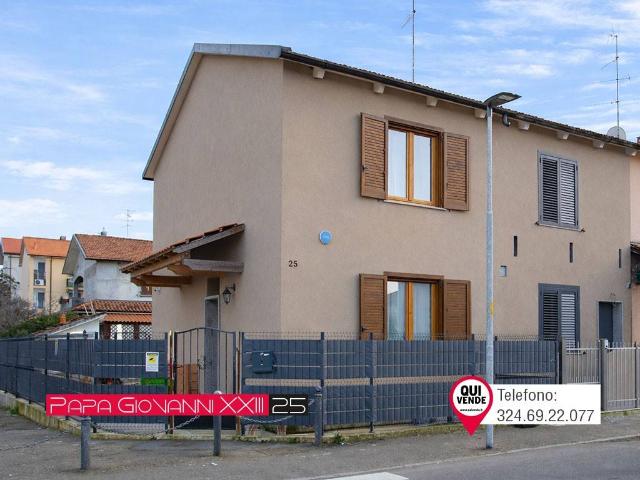 Villa Schiera in vendita a Cascina Comune, Pregnana Milanese