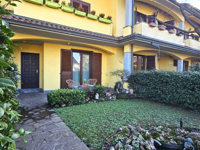 Villa Schiera in vendita a Pregnana Milanese, Lombardia