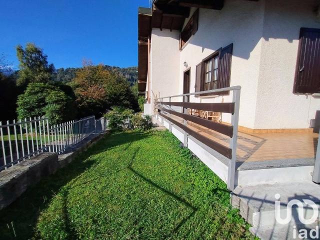 Villa Schiera in vendita a Piemonte, Verbano-cusio-ossola