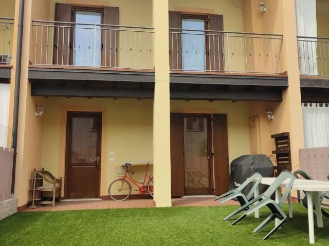 Villa Schiera in vendita a Provaglio D'iseo, Lombardia