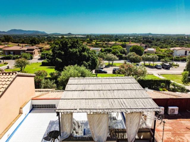 Villa Schiera in vendita a Pula, Sardigna/Sardegna