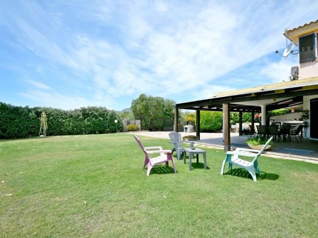 Villa Schiera in vendita a Pula, Sardigna/Sardegna