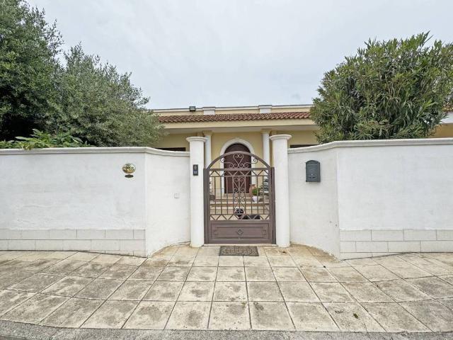 Villa Schiera in vendita a Puglia, Taranto
