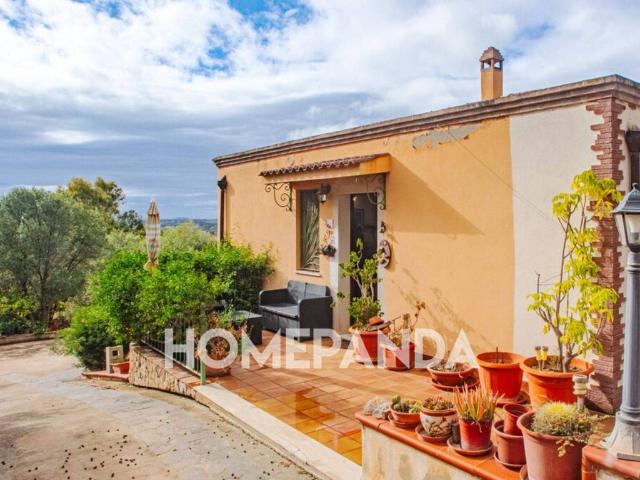 Villa Schiera in vendita a Niu crobu, Quartu Sant'elena
