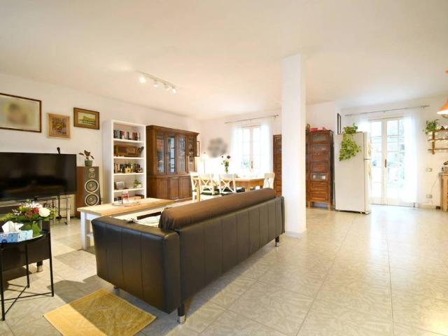 Villa Schiera in vendita a Quartu Sant'elena, Sardigna/Sardegna