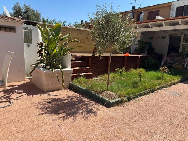 Villa Schiera in vendita a Marina di Capitana, Quartu Sant'elena