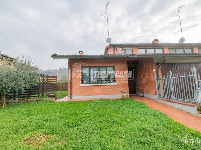 Villa Schiera in vendita a Colline Matildiche, Re