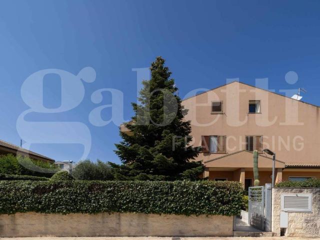 Villa Schiera in vendita a Cisternazzi, Ragusa