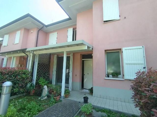 Villa Schiera in vendita a Ravenna, Reggio Emilia