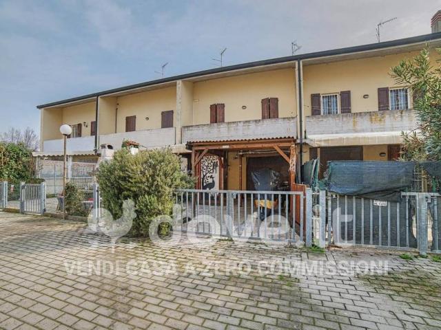 Villa Schiera in vendita a Ravenna, Reggio Emilia