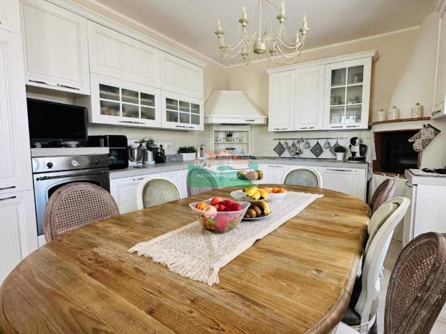 Villa Schiera in vendita a Lido Adriano, Ravenna