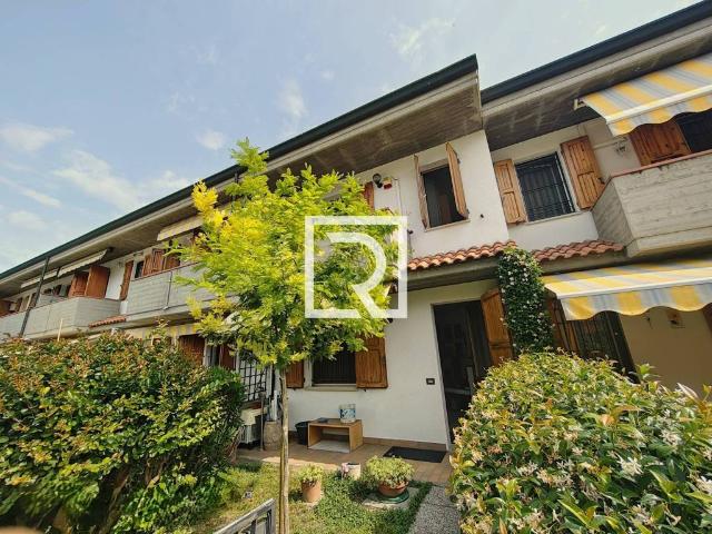 Villa Schiera in vendita a Ravenna, Reggio Emilia