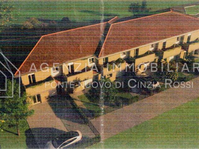 Villa Schiera in vendita a Ravenna, Reggio Emilia