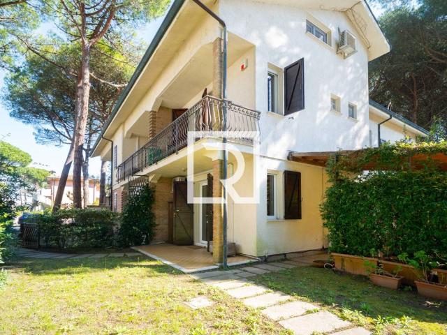 Villa Schiera in vendita a Ravenna, Reggio Emilia