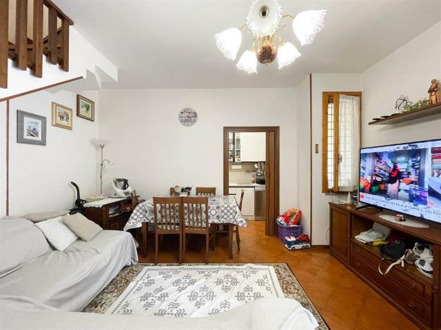 Villa Schiera in vendita a Punta Marina Terme, Ravenna