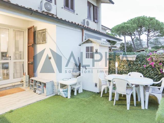 Villa Schiera in vendita a Ravenna, Reggio Emilia