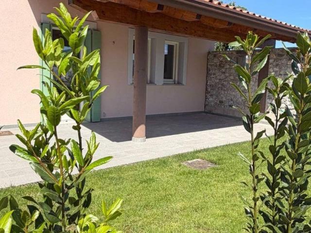 Villa Schiera in vendita a Reana del Rojale / Reane dal Roiâl, Friuli-Venezia Giulia