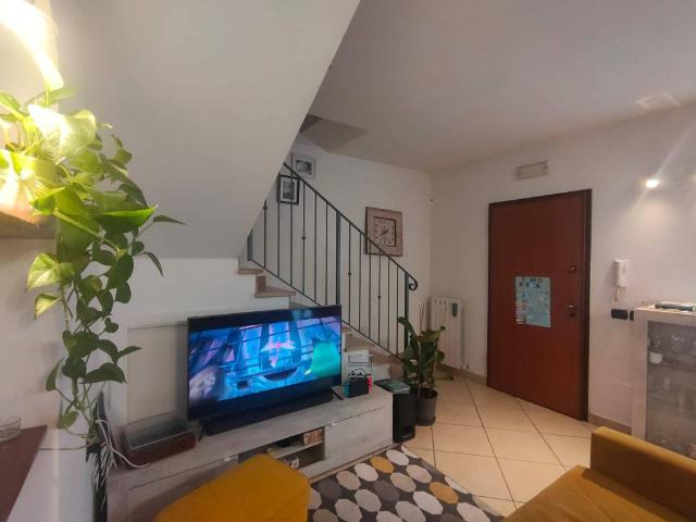 Villa Schiera in vendita a Unione di Comuni Valdarno e Valdisieve, Reggello