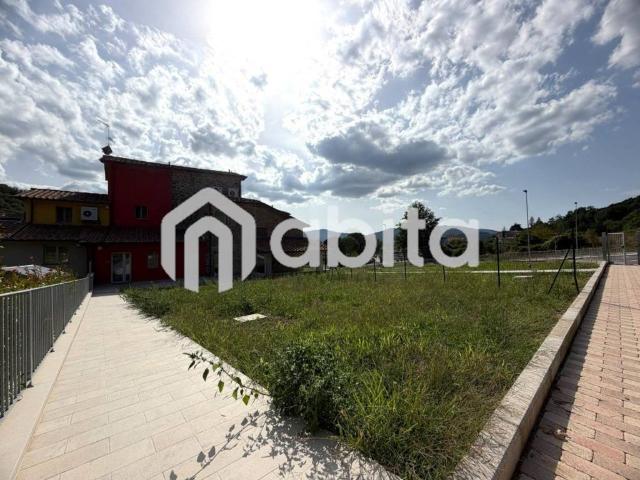Villa Schiera in vendita a Leccio, Reggello