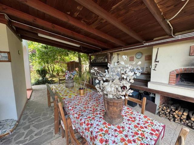 Villa Schiera in vendita a Unione di Comuni Valdarno e Valdisieve, Reggello