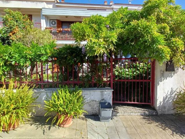 Villa Schiera in vendita a Calabria, Reggio Calabria