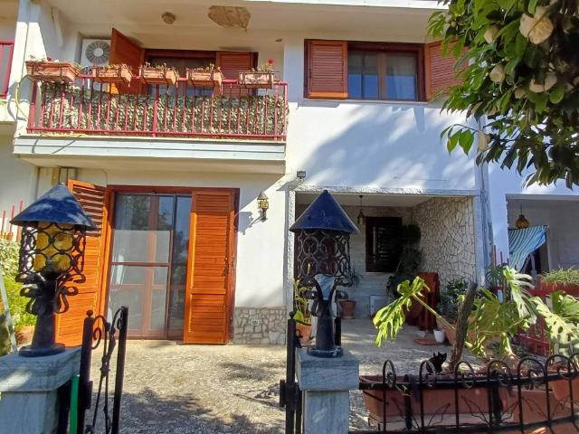 Villa Schiera in vendita a Calabria, Reggio Calabria