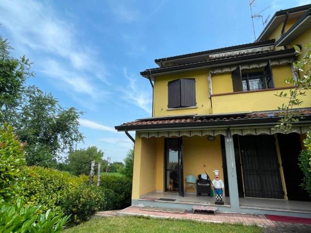 Villa Schiera in vendita a Pieve Modolena, Re