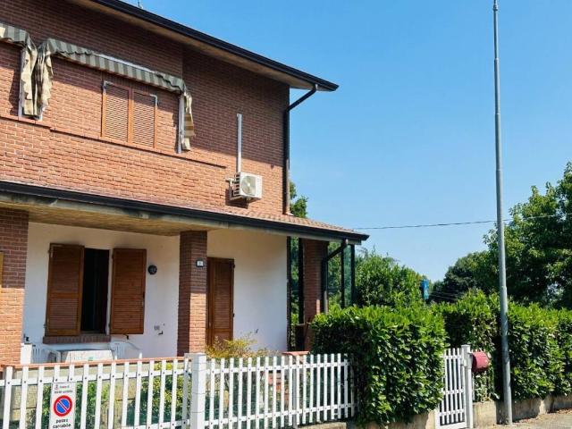 Villa Schiera in vendita a Baragalla, Re