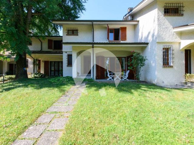 Villa Schiera in vendita a Belvedere, Re