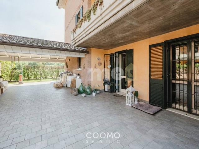Villa Schiera in vendita a Buco del Signore, Re