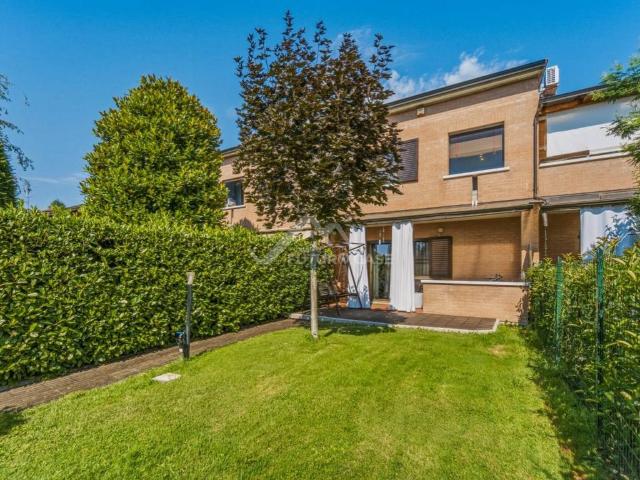 Villa Schiera in vendita a Buco del Signore, Re