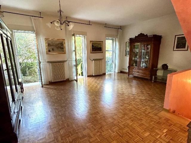 Villa Schiera in vendita a Rosta Nuova, Re